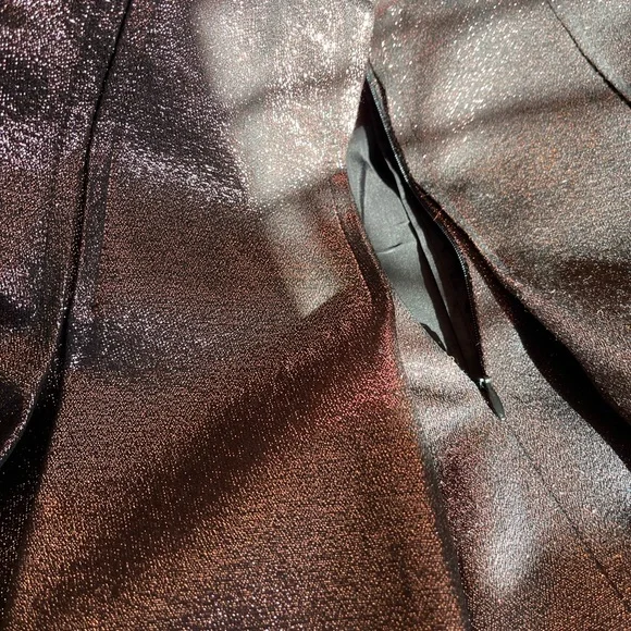 NWOT AKRIS PUNTO Iridescent Lamé Bell Skirt - Picture 9 of 10